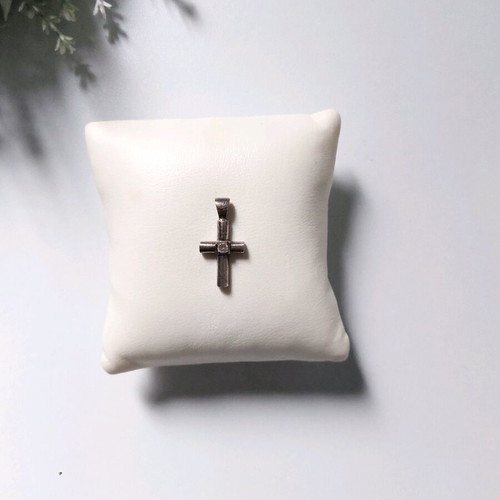 Silver cross 2 cm used 925