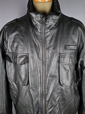 Bomber jacket Infinity XL black like new