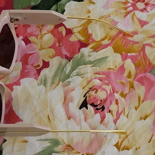 Sunglasses, beige and gold