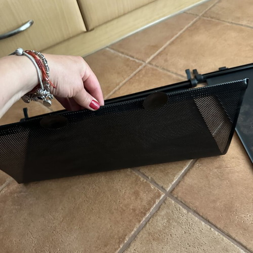 Car Sunshades like new, set of 2 for side windows