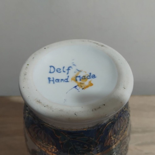 Decorative vase type Delf used