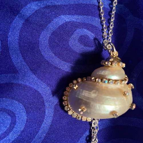 Summer necklace with shell, rhinestones, moonstone and silver-plated chain new