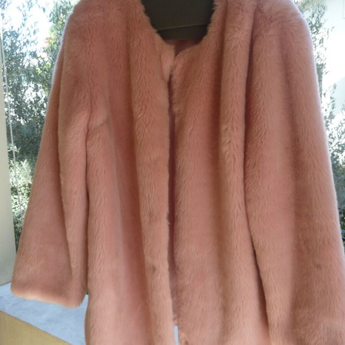 Atmosphere pink synthetic fur coat, XXL (18/46)