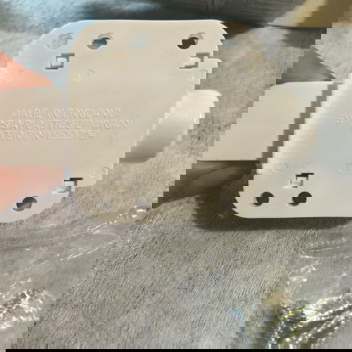 Детски протектор ръце Chicco нов, комплект от 2 броя