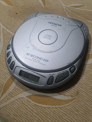 Hitachi Walkman употребяван с добро възпроизвеждане на музика