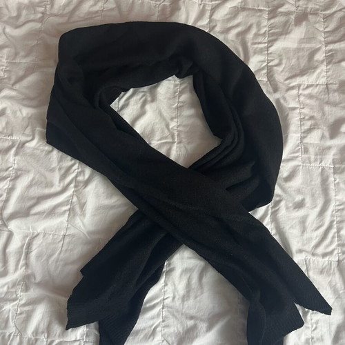 Scarf black Zara like new