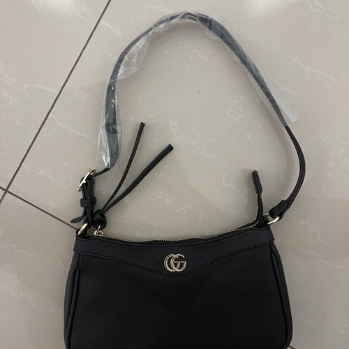 Shoulder bag new, black, elegant and stylish