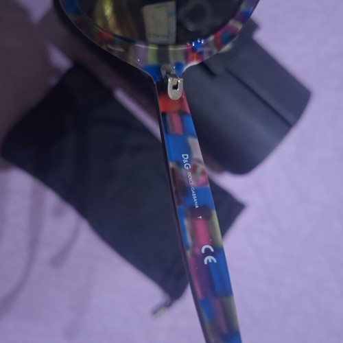 Dolce & Gabbana sunglasses like new, blue with multicolor interior