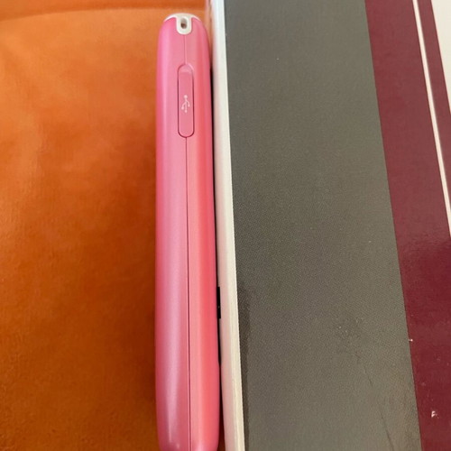LG Cookie Lite T300 new pink phone with accessories