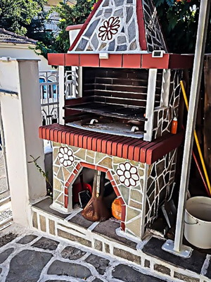 Large barbecue grill used, very good condition