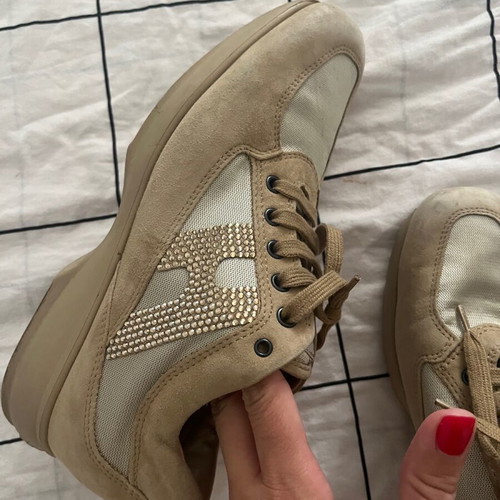 Hogan shoes used, size 39.5, beige