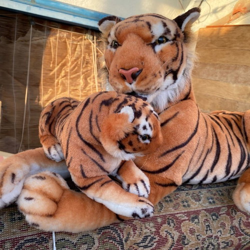 Large plush decorative tiger like new