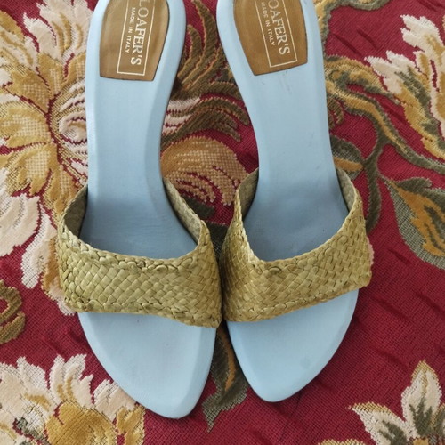 Italian leather sandals like new, woven, size 41, women's