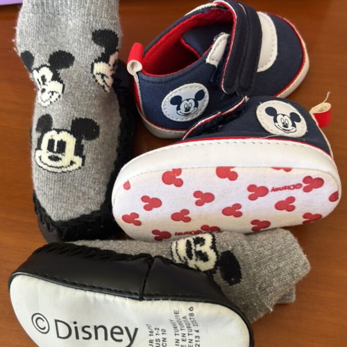 Disney & HM Baby Shoes Size 16/17 Like New Set