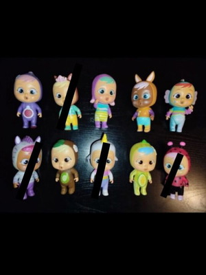 Crybabies figures set of 6 with houses and accessories like new