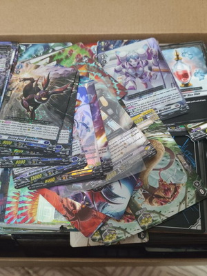 Cardfight Vanguard card collection, over 1000 cards