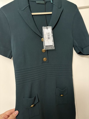 Guess dress new, green with gold buttons, elastic fabric