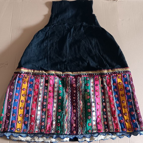 Collectible traditional wool dress used, size 46