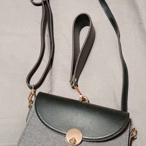 Shoulder bag like new, black and gray