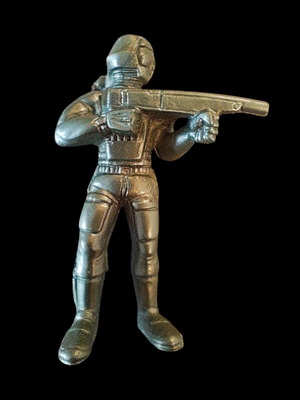Mikrodynami Rockey O Agrios figure like new, 1980, olive color
