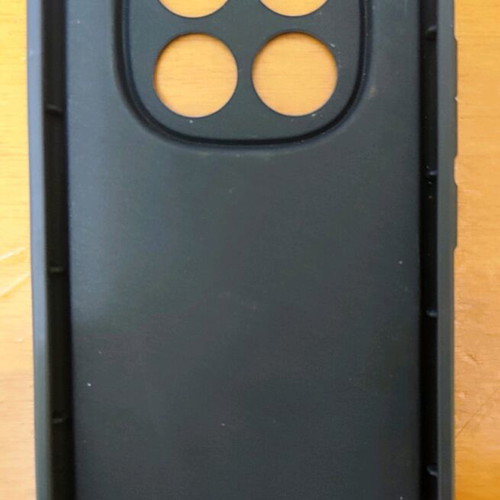 Xiaomi Redmi Note 14 Pro 5G case like new with Roronoa Zoro design (One Piece)