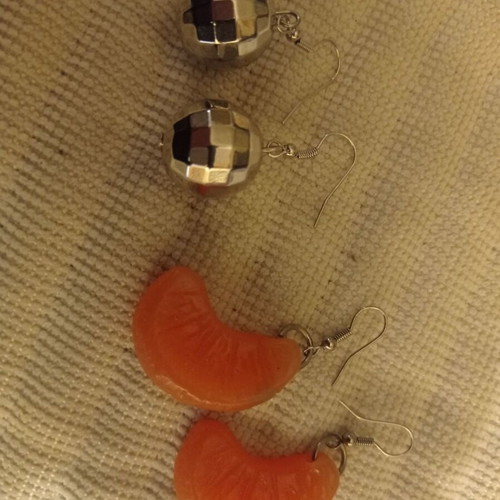 Mandarin and disco ball earrings like new, pack of 2 pairs