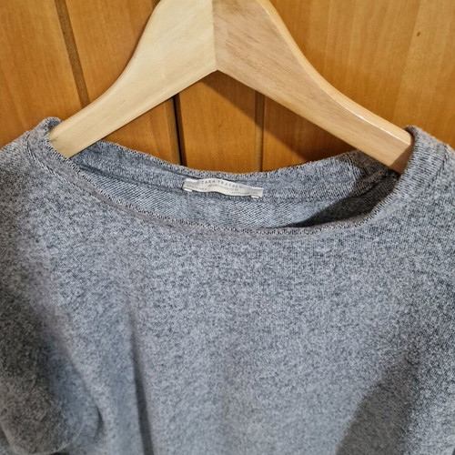Zara sweater like new, loose fit, gray, size S