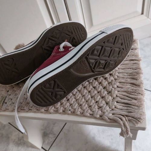 All Star authentic burgundy sneakers new, size 36