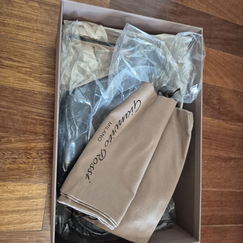 Gianvito Rossi leather pumps size 39, black