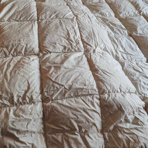 Lightweight goose down quilt 155x200cm
