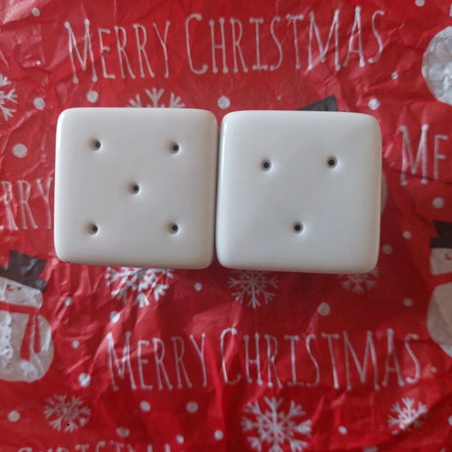 Christmas ceramic salt and pepper shakers new