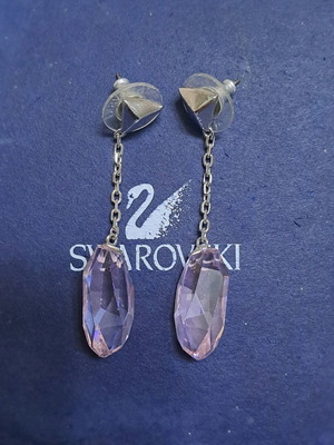 Swarovski earrings dangle with pink stone like new
