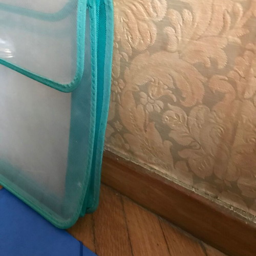 Plastic bag, thick plastic folders, cardboard folders and slides like new
