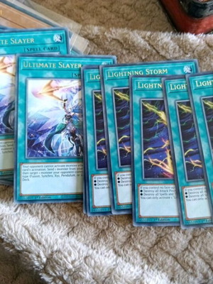 Yu-Gi-Oh Ultimate Slayer cards like new, pack of 9 pieces