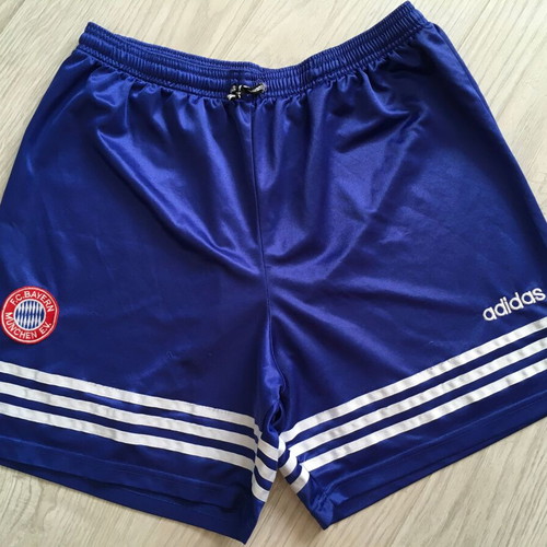 Adidas Bayern Munich 1990s Vintage Football Shorts used, shiny retro size 48