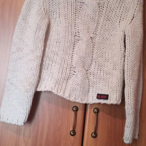 Lee Cooper sweater like new, white, excellent knit