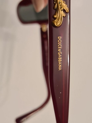 D&G burgundy sunglasses used