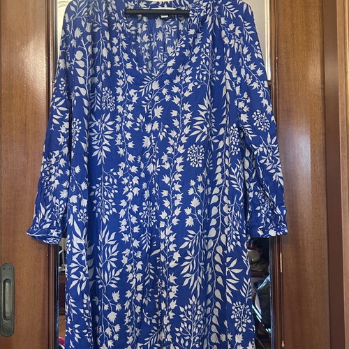 H&M Blue and White Floral Kaftan Dress Size XL like new