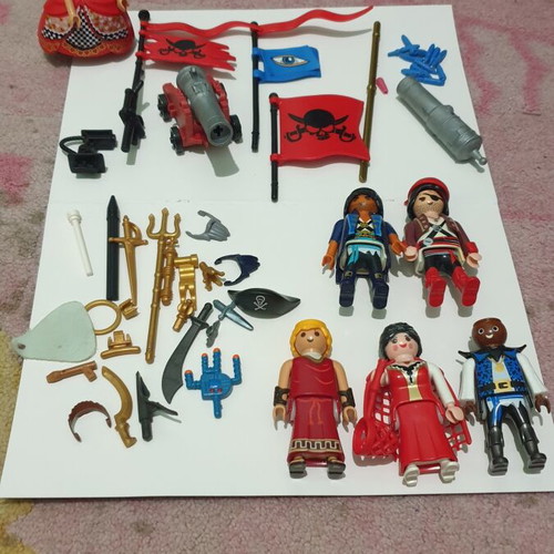 Playmobil figures and accessories like new