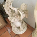 Plaster statue like new, height 72cm width 55cm