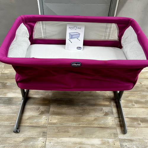 Chicco Next 2 Me cradle like new, ergonomic design for newborns