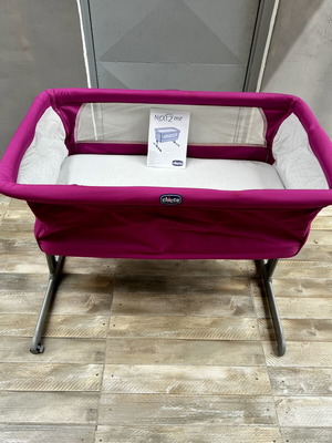 Chicco Next 2 Me cradle like new, ergonomic design for newborns