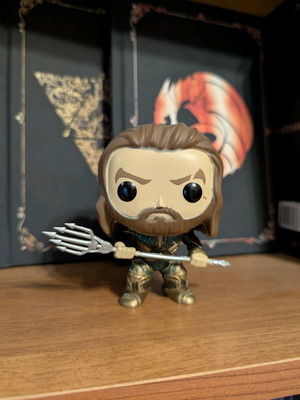 Funko POP! Heroes DC Justice League Aquaman vinyl figure like new without box