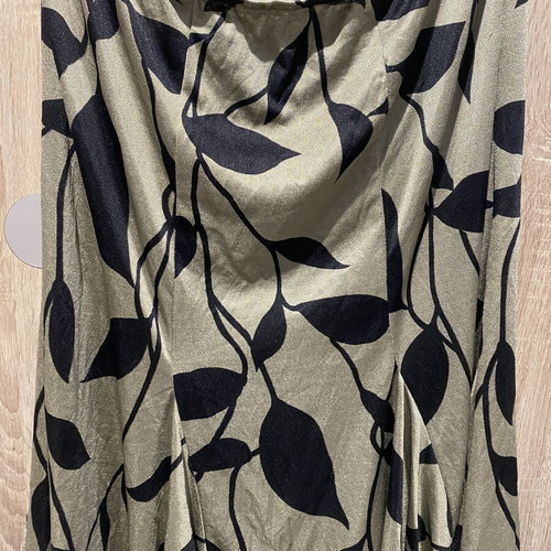 Skirt thin summer used, size XL 42 14