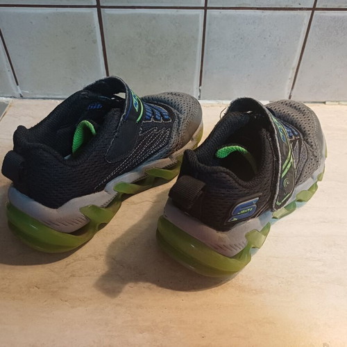 Skechers S-Lights kids shoes with lights, used, size 27, black and green