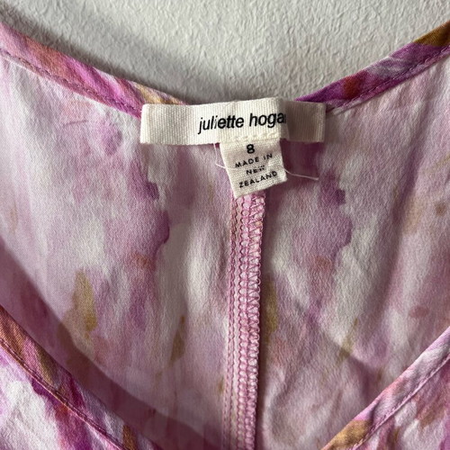 Juliette Hogan top colorful, size 8, like new