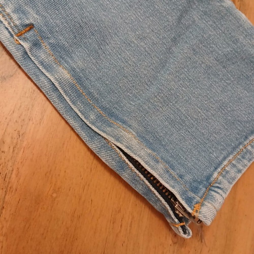 Guess women's jeans, size 30, blue