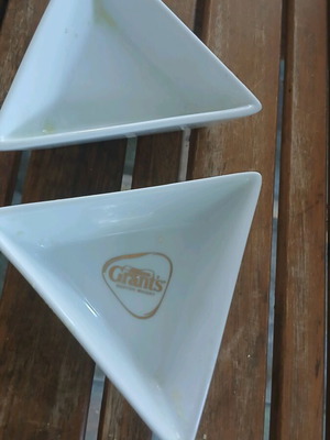 Nut bowls Grant's like new, set of 2
