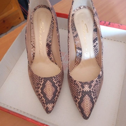 Sante beige and brown pumps size 37 like new