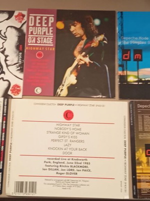 Booklet των Deep Purple, Red Hot Chili Peppers, Depeche Mode μεταχειρισμένα, rock